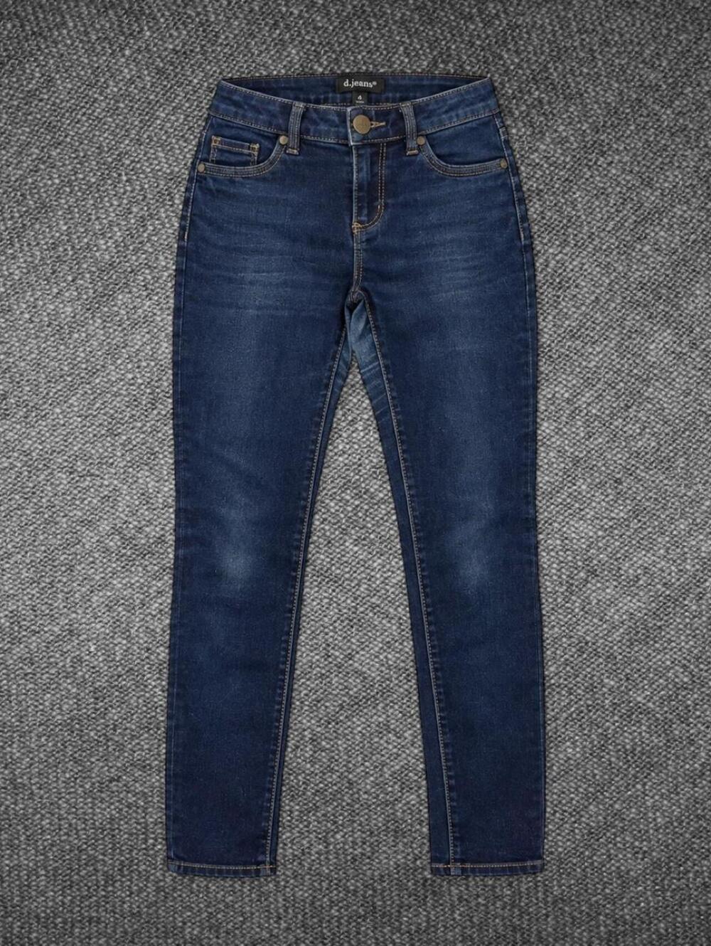 D.Jeans Size 4 Dark Wash Skinny Stretch Jeans